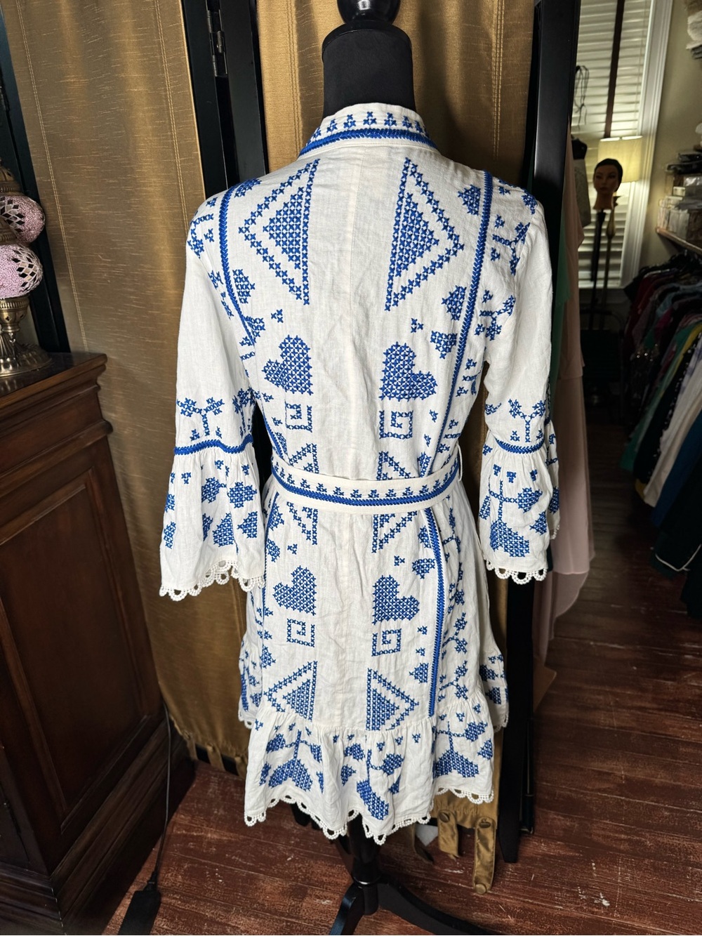 FARM Rio White Blue Cross Stitch Embroidered Midi Dress Band Collar Belt M - Picture 4 of 8
